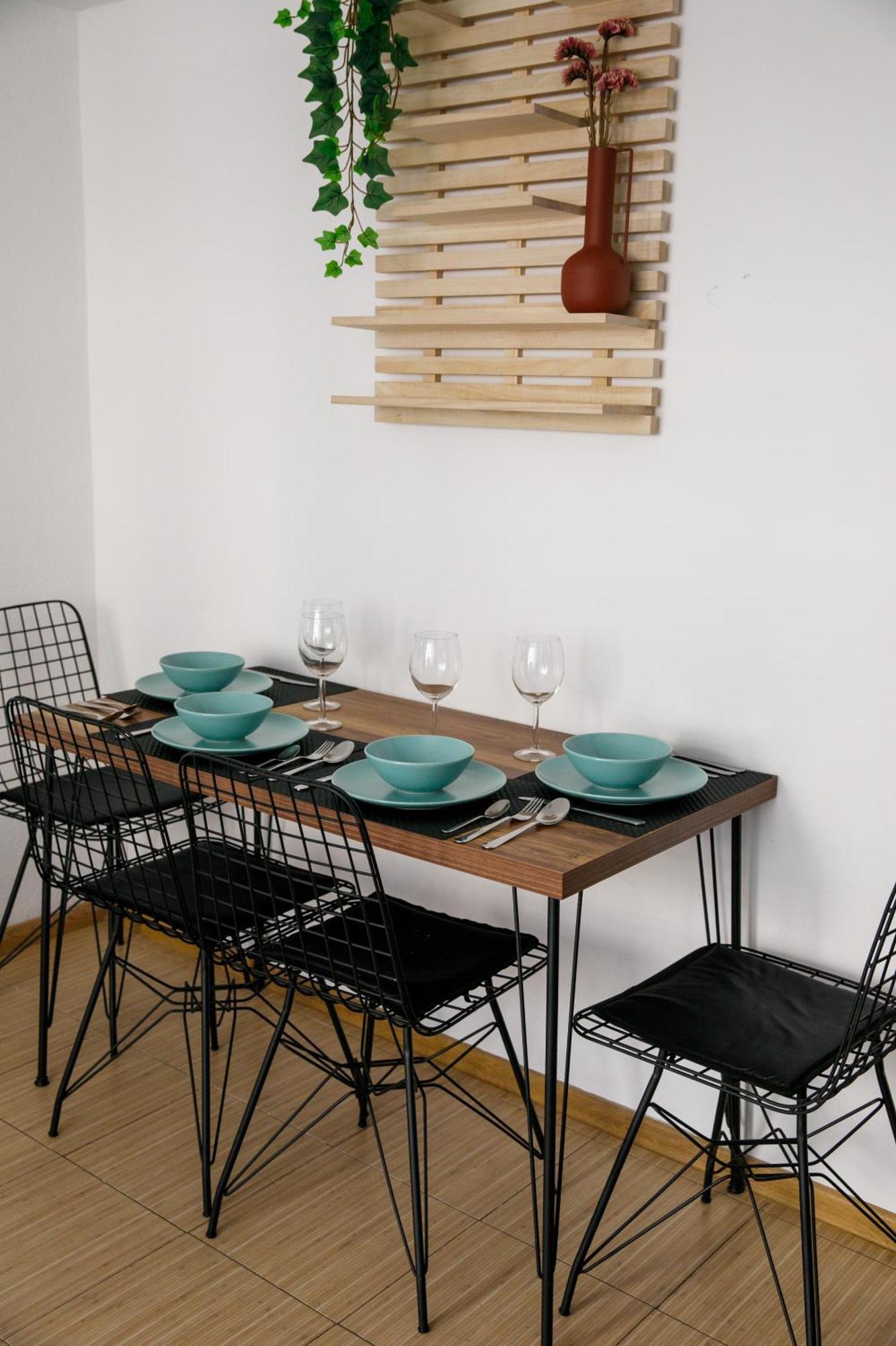 Color Apartments Corneliu Coposu No3 Бухарест Экстерьер фото