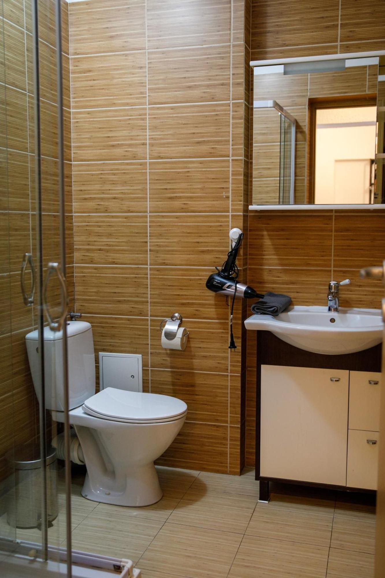 Color Apartments Corneliu Coposu No3 Бухарест Экстерьер фото