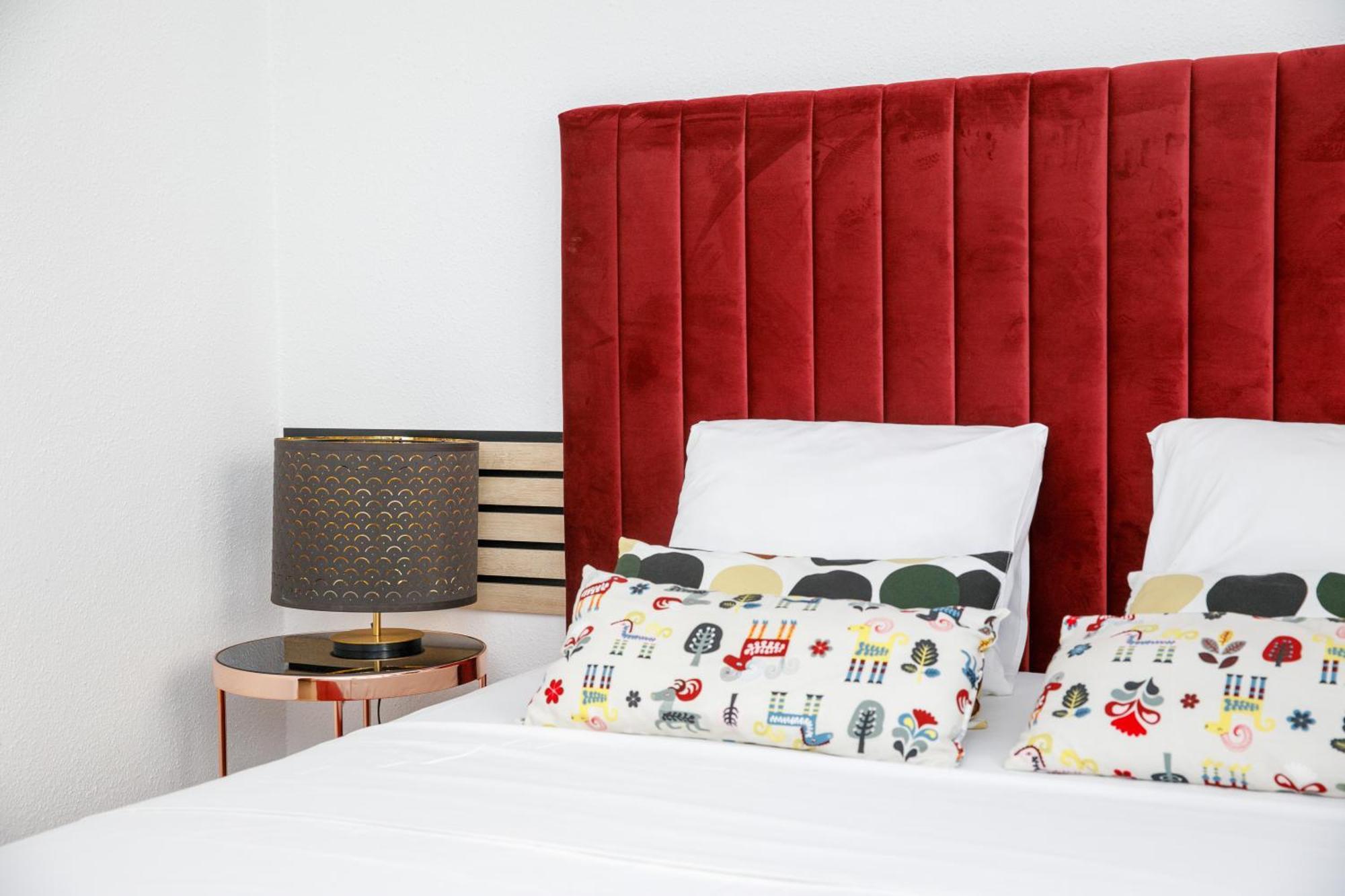 Color Apartments Corneliu Coposu No3 Бухарест Экстерьер фото