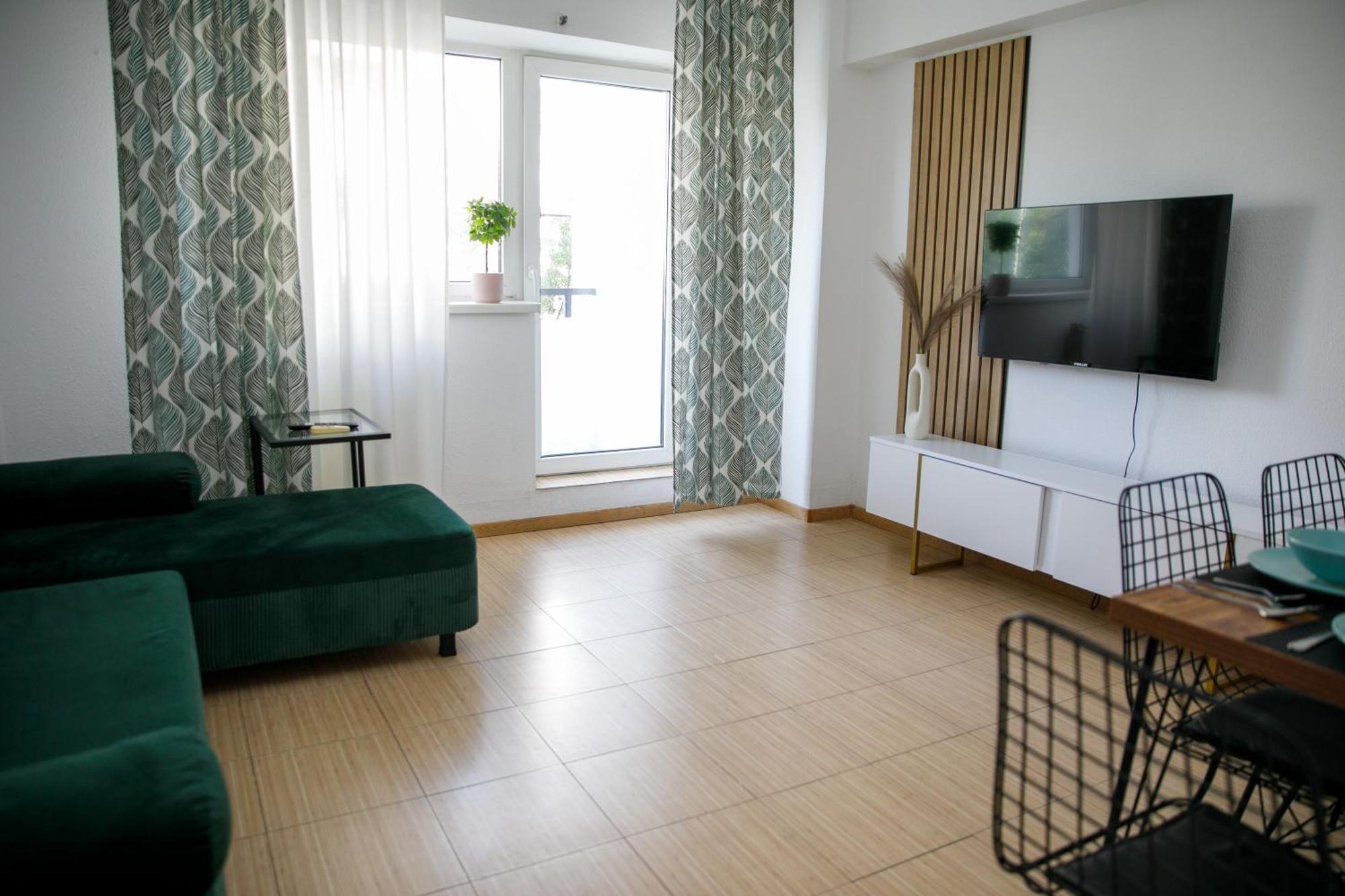 Color Apartments Corneliu Coposu No3 Бухарест Экстерьер фото