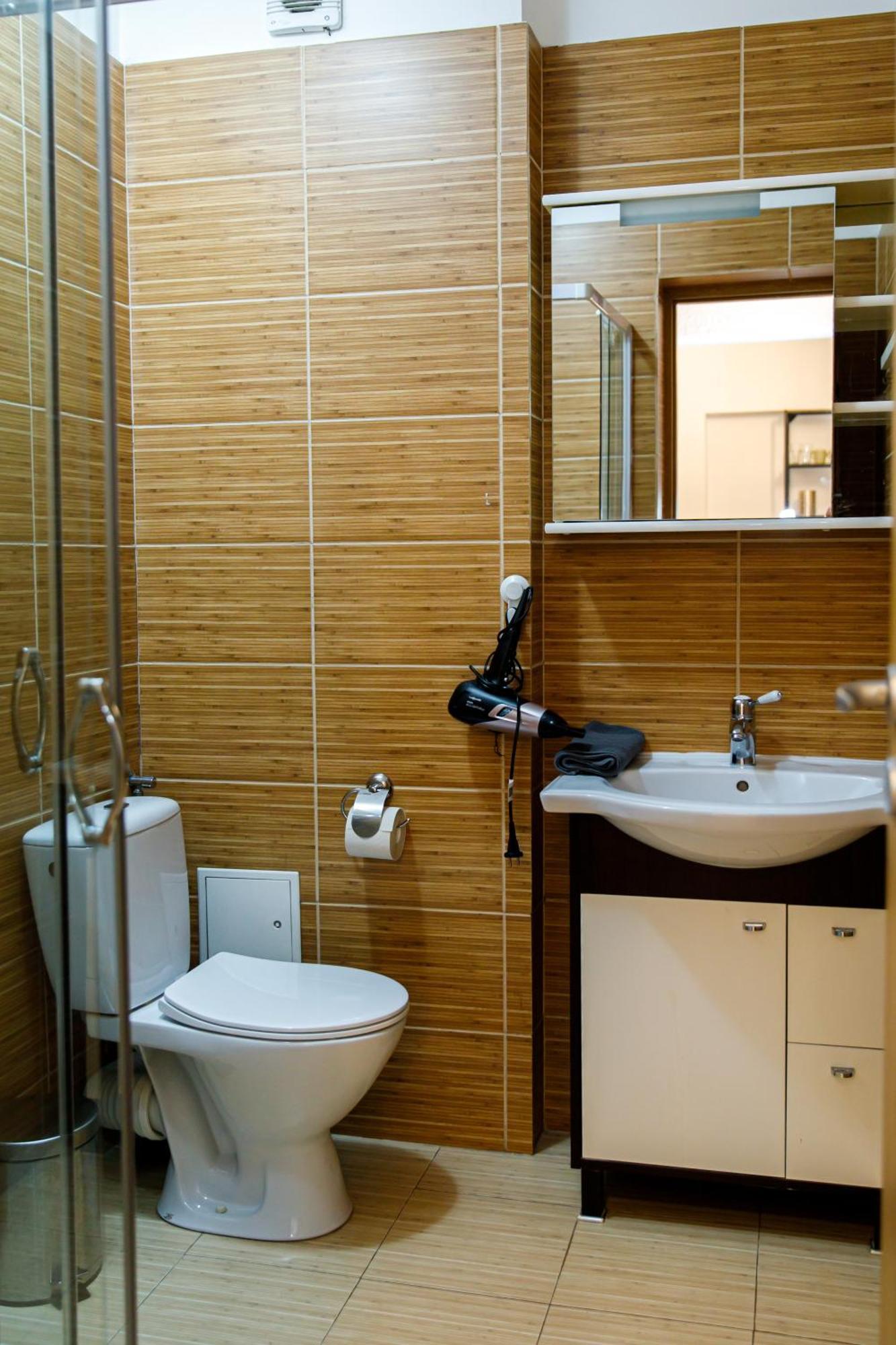 Color Apartments Corneliu Coposu No3 Бухарест Экстерьер фото