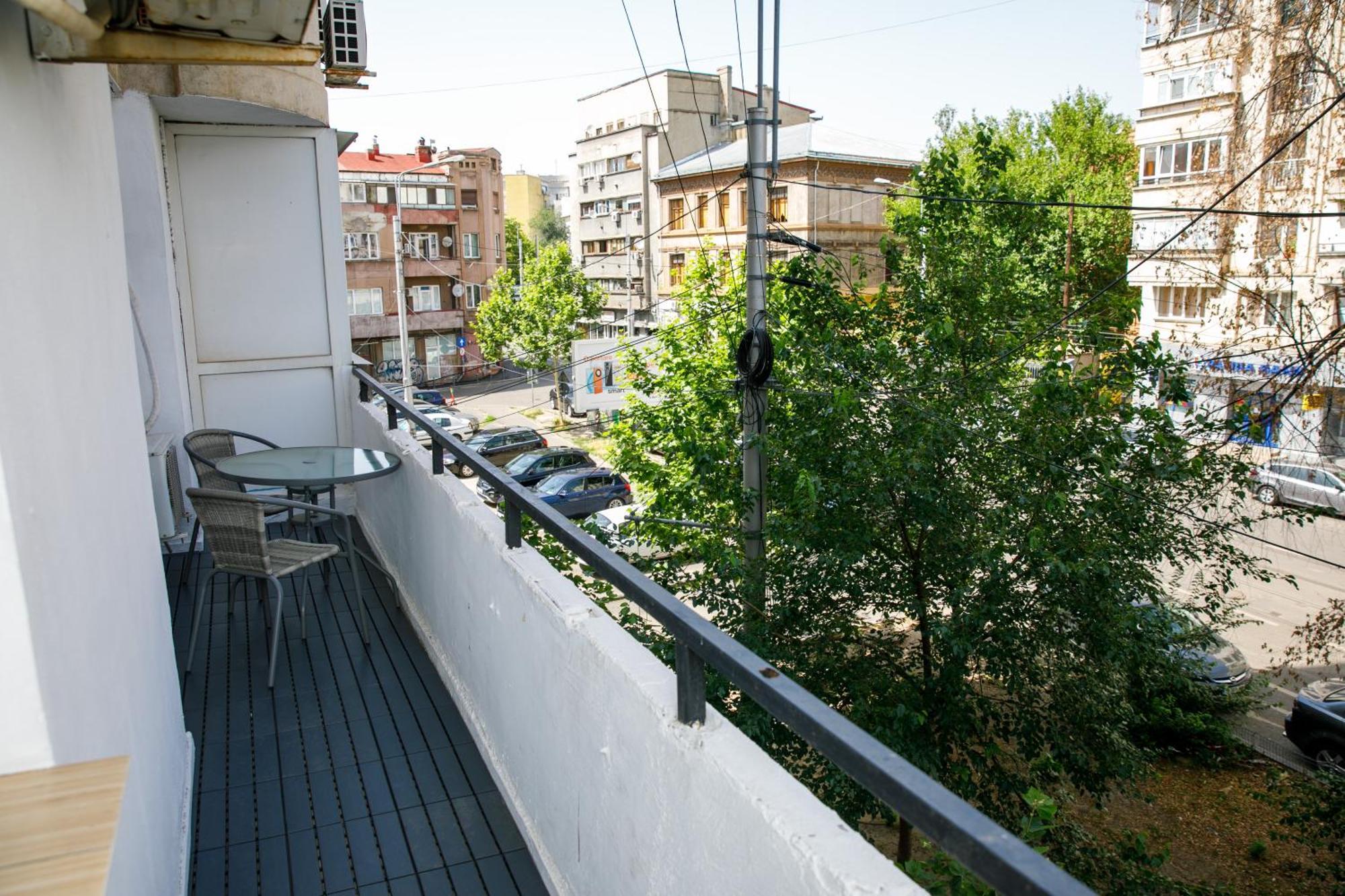 Color Apartments Corneliu Coposu No3 Бухарест Экстерьер фото