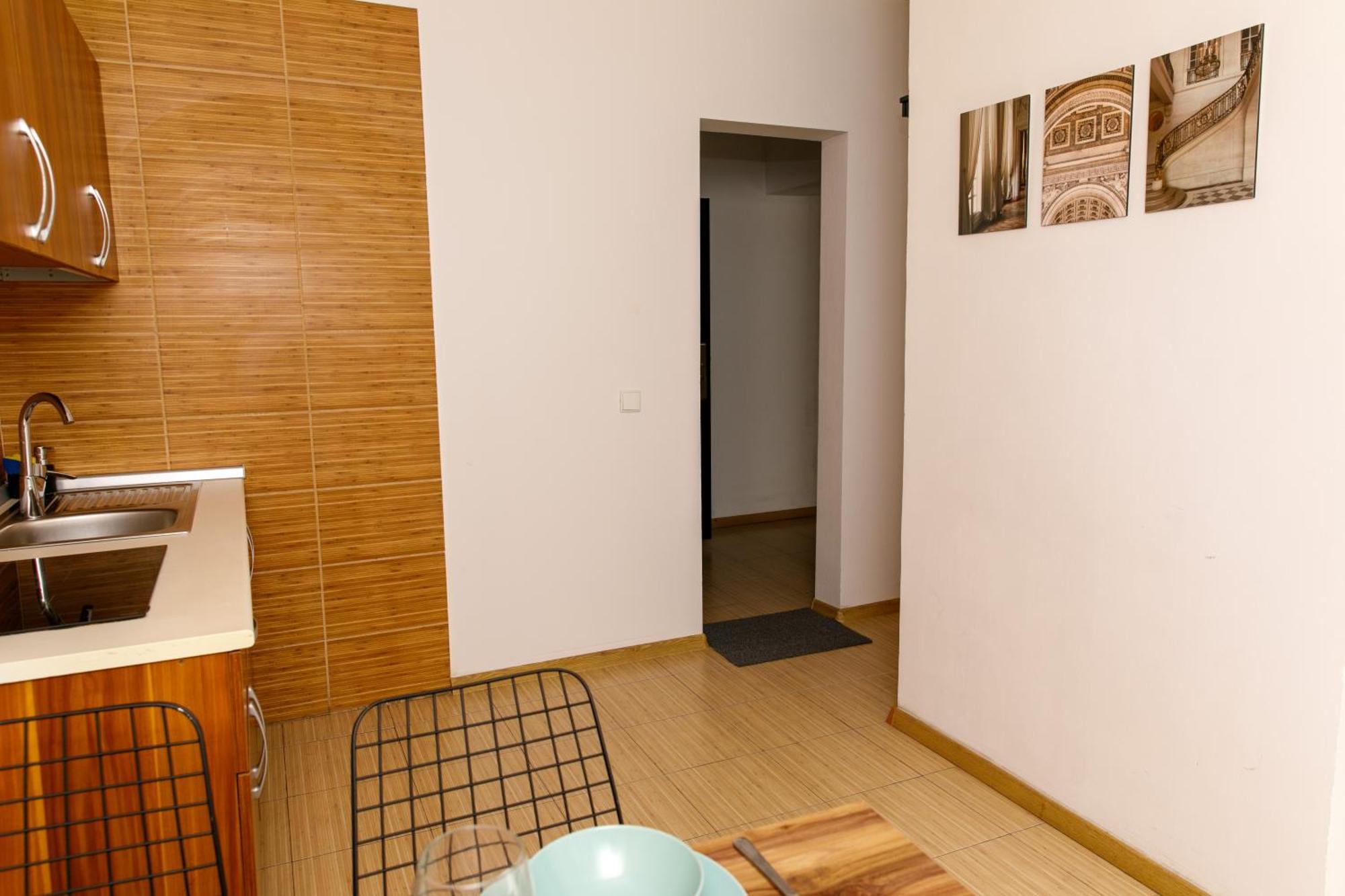 Color Apartments Corneliu Coposu No3 Бухарест Экстерьер фото