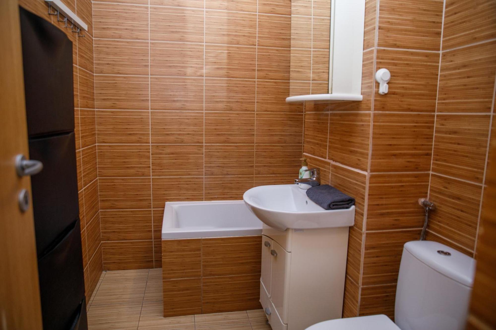 Color Apartments Corneliu Coposu No3 Бухарест Экстерьер фото