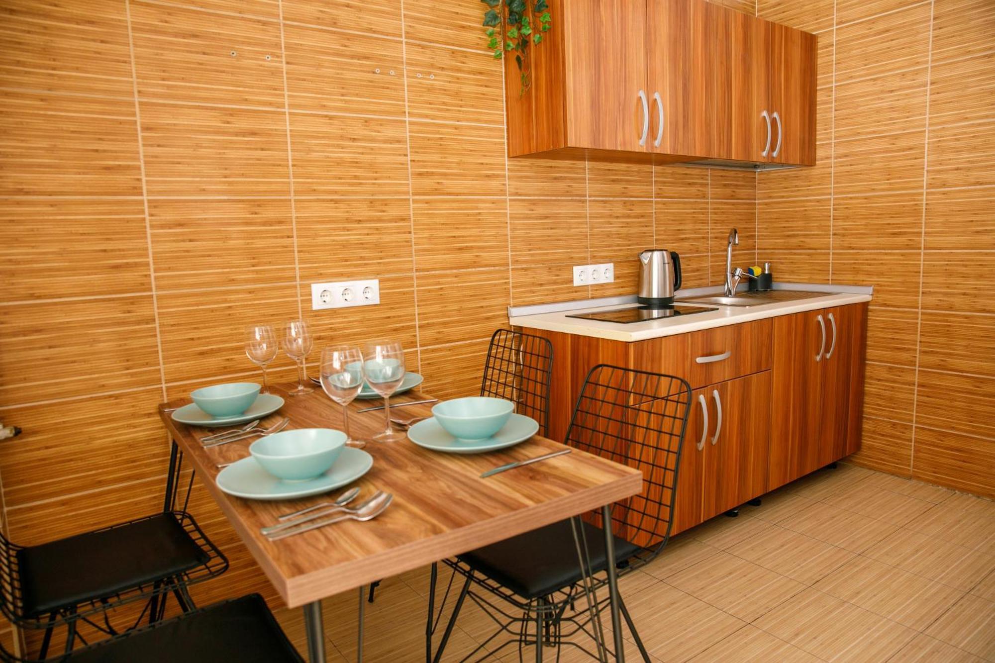 Color Apartments Corneliu Coposu No3 Бухарест Экстерьер фото
